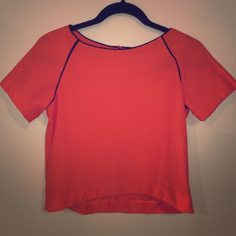 coral & navy blue t-shirt